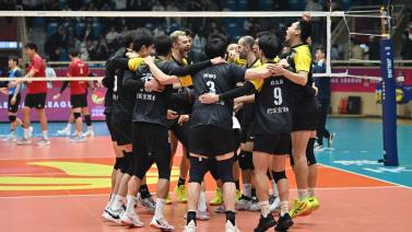 欧联杯不败晋级八强,阿莫林体系初见成效,锋线加纳乔弃子变主力.